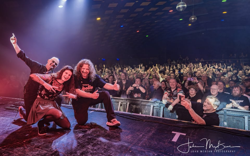 Moving Pictures with Crowd at Barrowlands